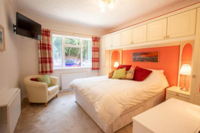 Cosy Annex, Close to Beach with Parking